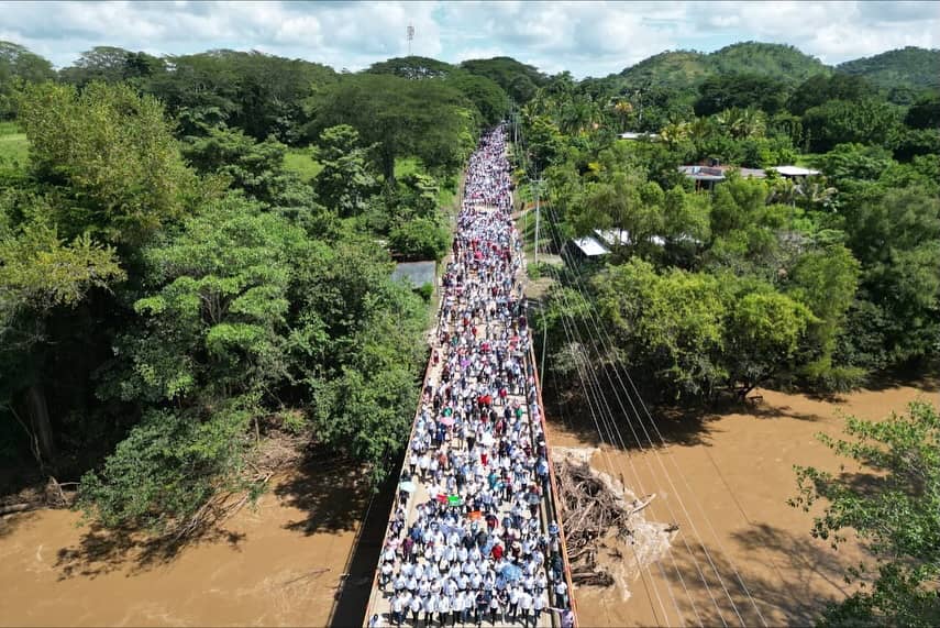 ERA MARCHA POR LA PAZ 18 1