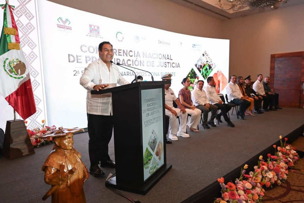 ERA Y LLAVEN REUNION DE FISCALES 1