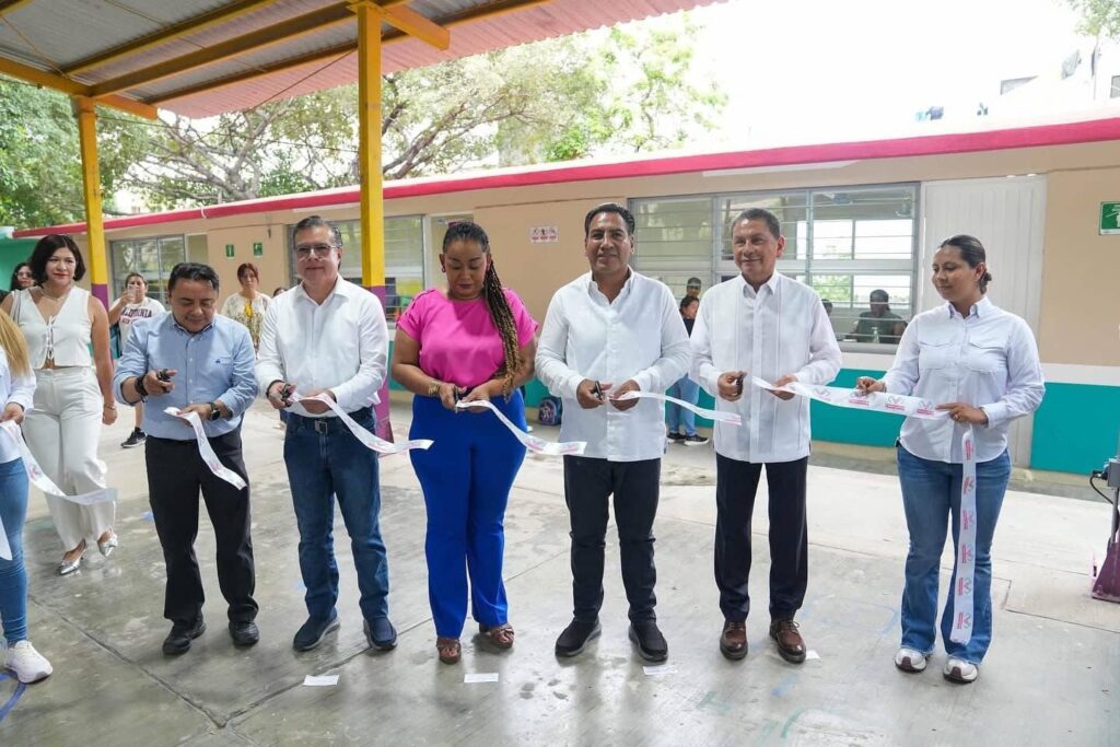 FOTO SEGUNDA ERA ESCUELAS EN TUXTLA5 1