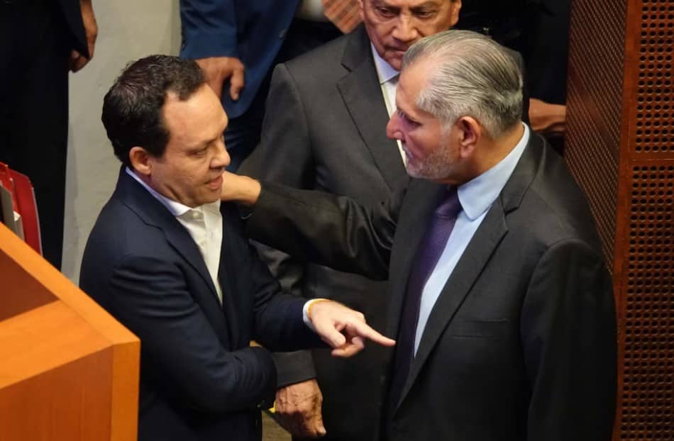 Adán Augusto López niega operación política en el Senado tras renuncia de Gertz Manero a la FGR