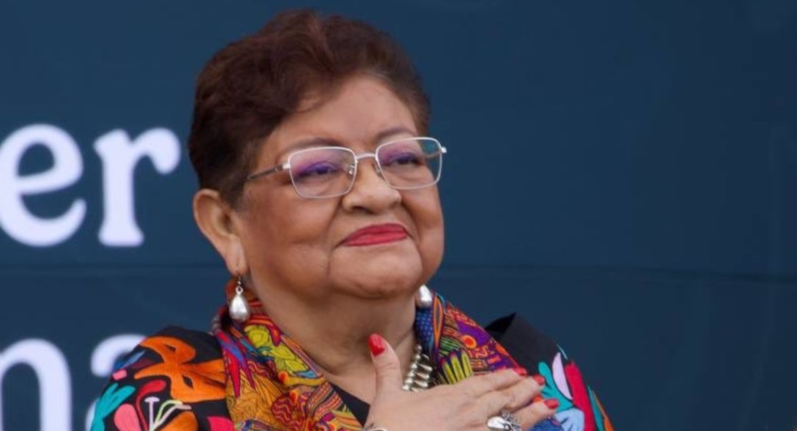 Ernestina Godoy queda al frente de la FGR; Gertz hizo nombramiento antes de irse