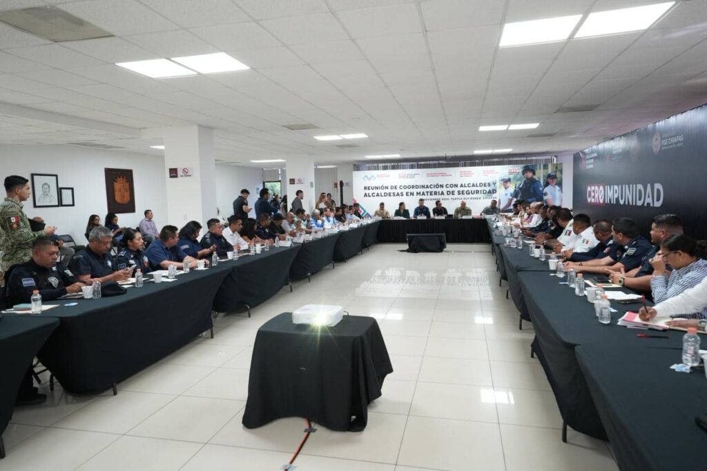 FISCAL CON ALCALDES6 1