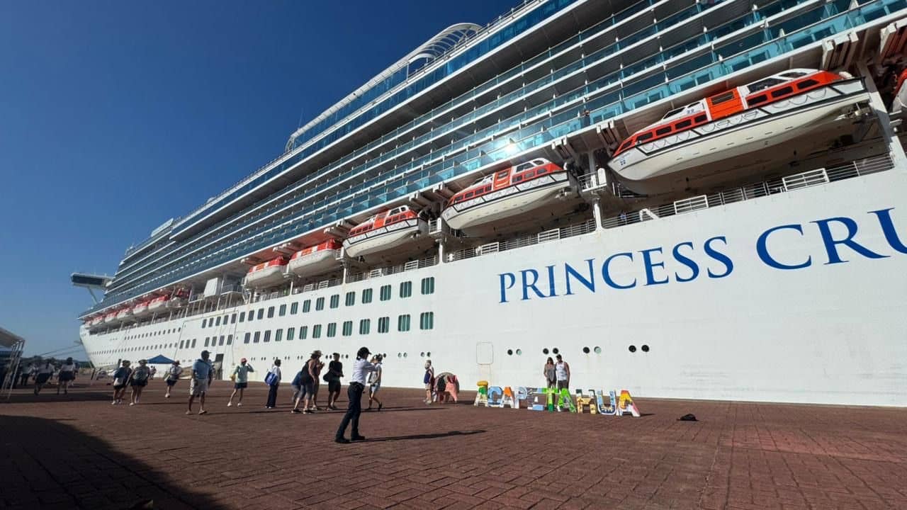 Puerto Chiapas da la bienvenida al crucero Emerald Princess