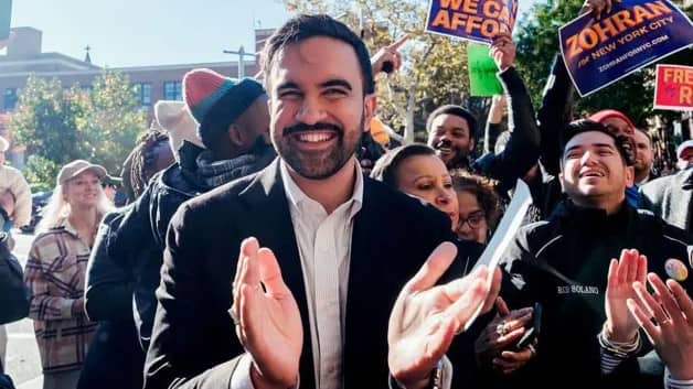 La historia migrante de la familia de Zohran Mamdani, el primer alcalde musulmán de Nueva York