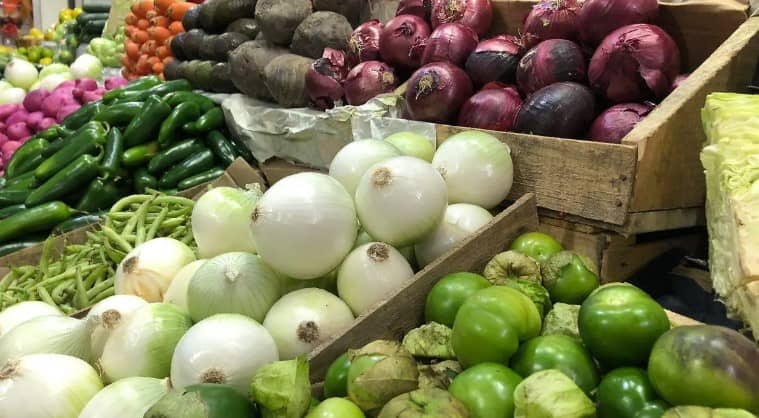 La mitad de la canasta básica sube de precio y pega donde más duele