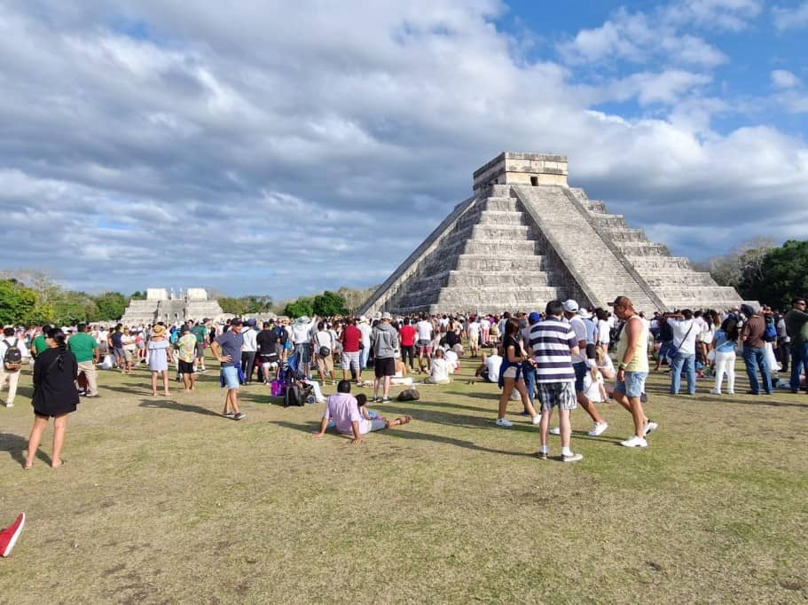 Chichén Itzá y Teotihuacán lideran el boom turístico: Millones visitan sus maravillas en 2025