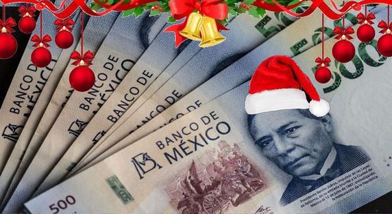 Aguinaldo 2025: ¿Regalo navideño o salvavidas financiero? En esto gastan los mexicanos esta prestación