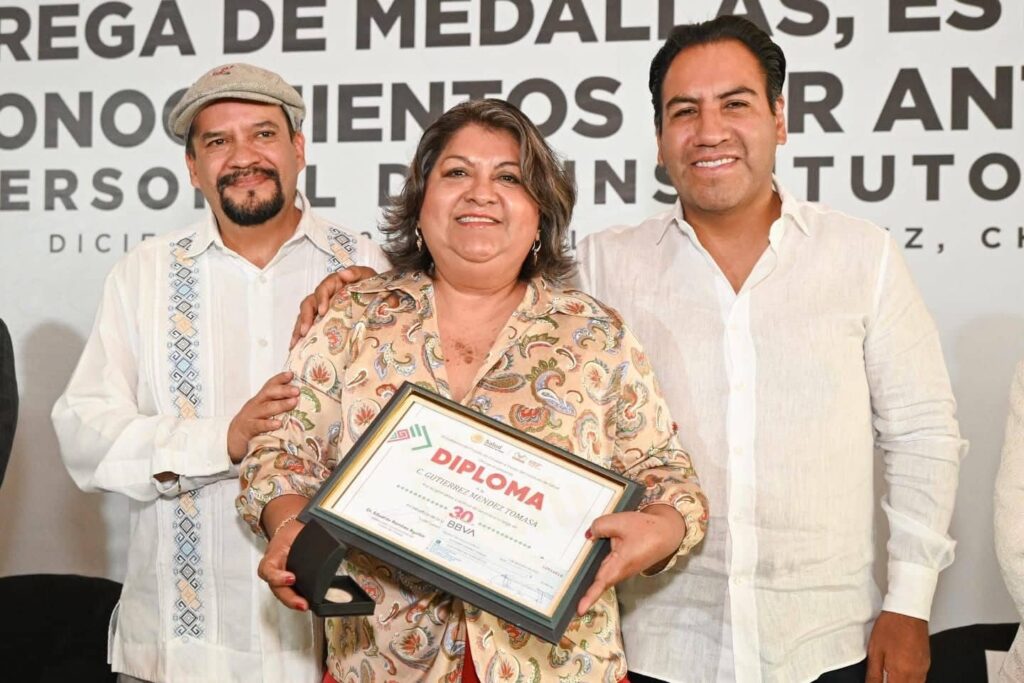 ERA MEDALLAS SALUD1 2