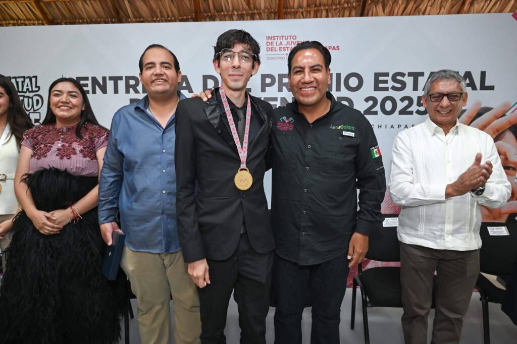 ERA PREMIO ESTATAL DE LA JUVENTUD 1