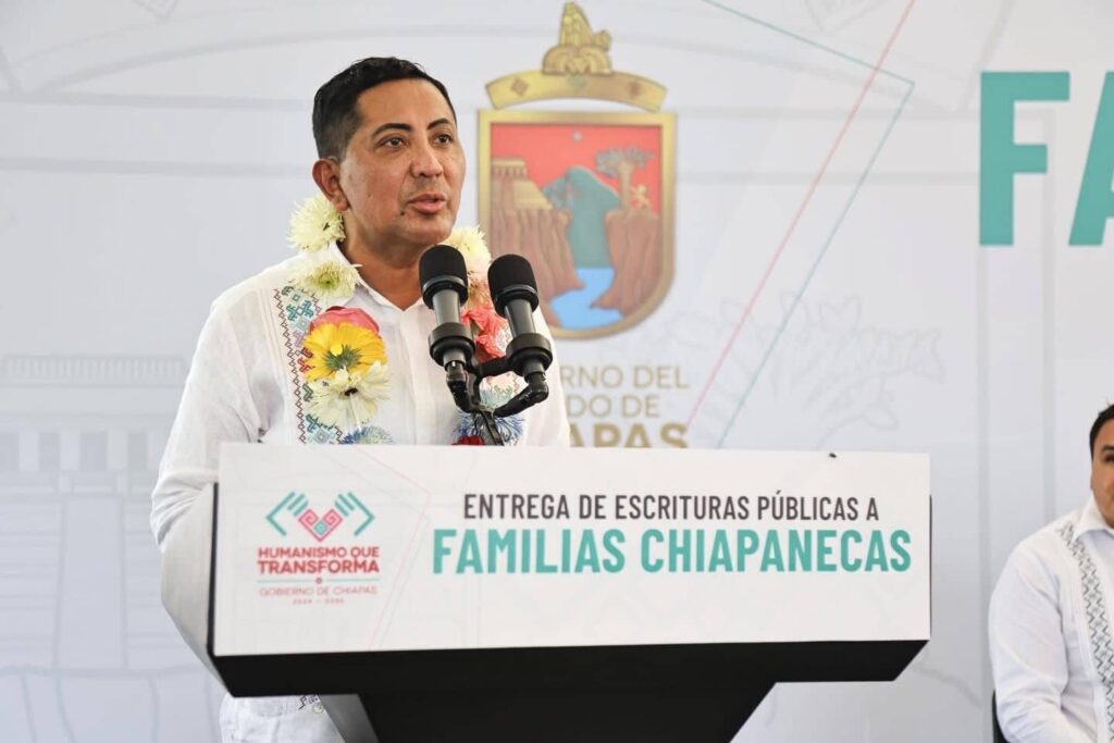 ERA ENTREGA ESCRITURAS EN SUCHIATE1 1