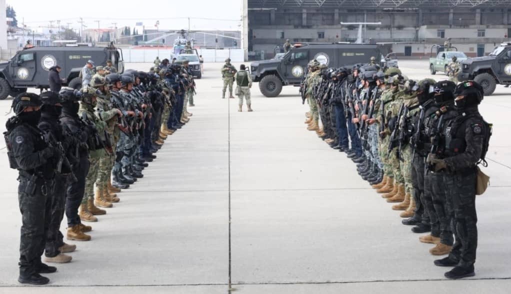 México envía 37 reos más a Estados Unidos sin proceso de extradición