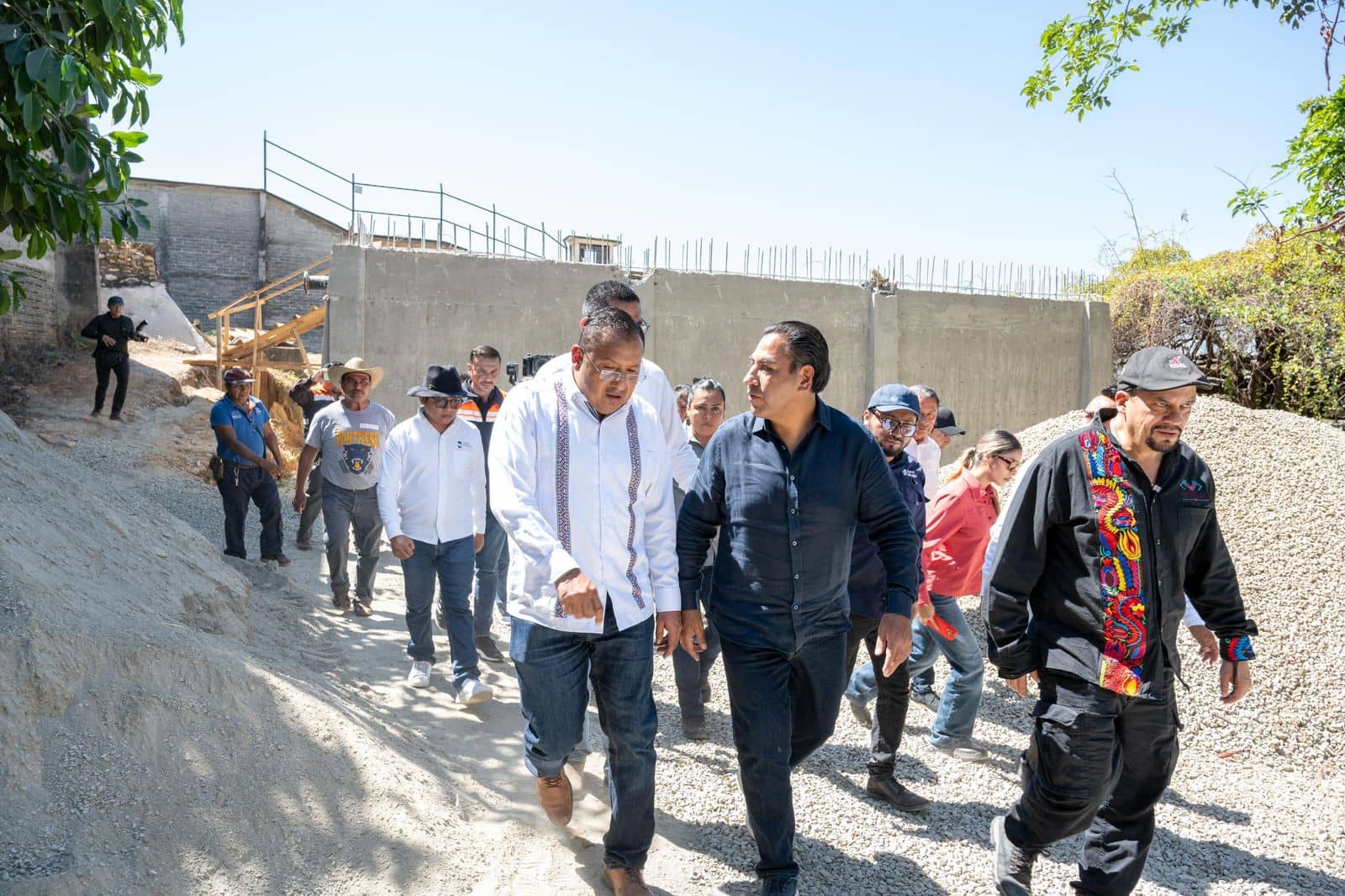 Con inversión de 20 mdp, Eduardo Ramírez fortalece salud y acceso al agua segura en Acapetahua