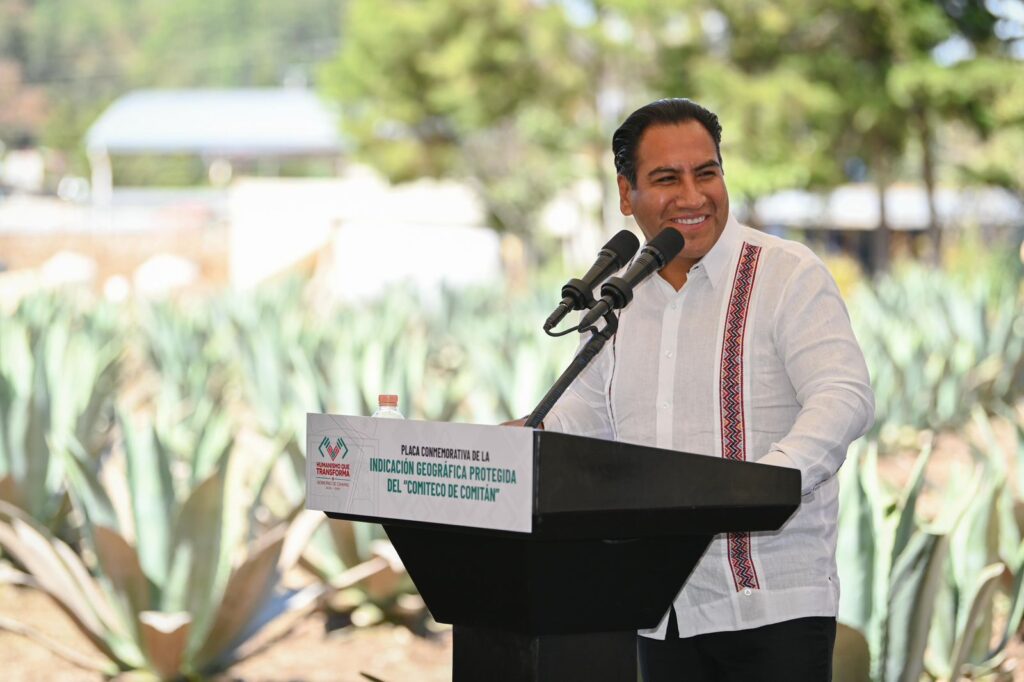 FOTO SEGUNDA ERA COMITECO EN COMITAN MEZCAL