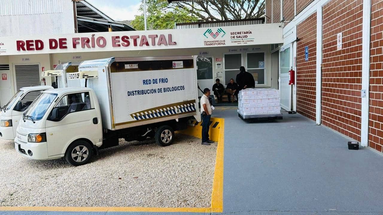 Recibe Chiapas lote de 285 mil vacunas contra sarampión para fortalecer coberturas en la población