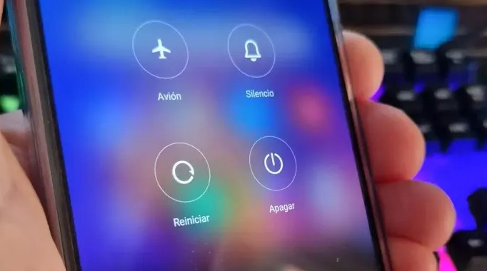 ¿Cada cuánto debes reiniciar el celular? Esto recomiendan los fabricantes
