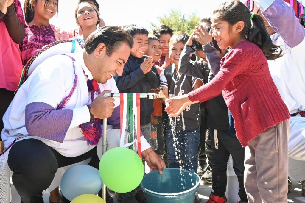 SEGUNDA ERA INFRAESTRUCTURA SOCIAL Y EDUCATIVA 1