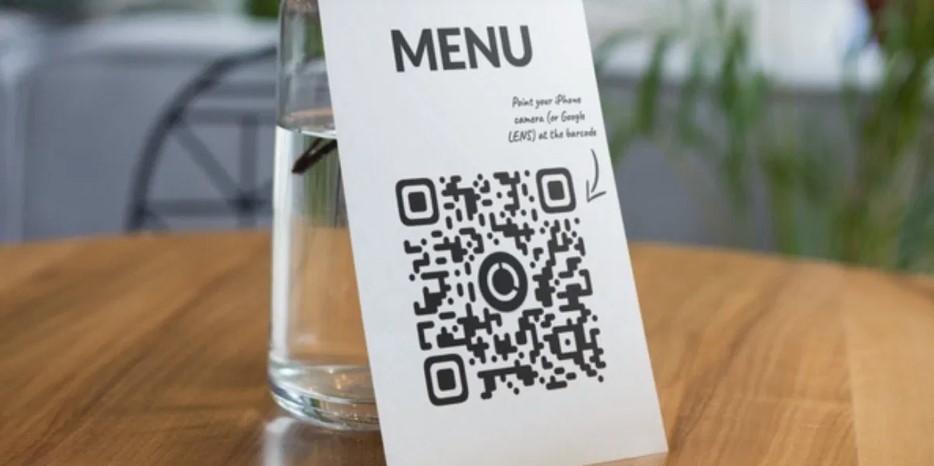 ¡Cuidado! Criminales cambian en segundos los códigos QR de menús en restaurantes o folletos, así opera el fraude