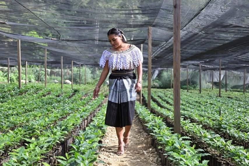 ERA CAFE CON HUMANISMO2 1