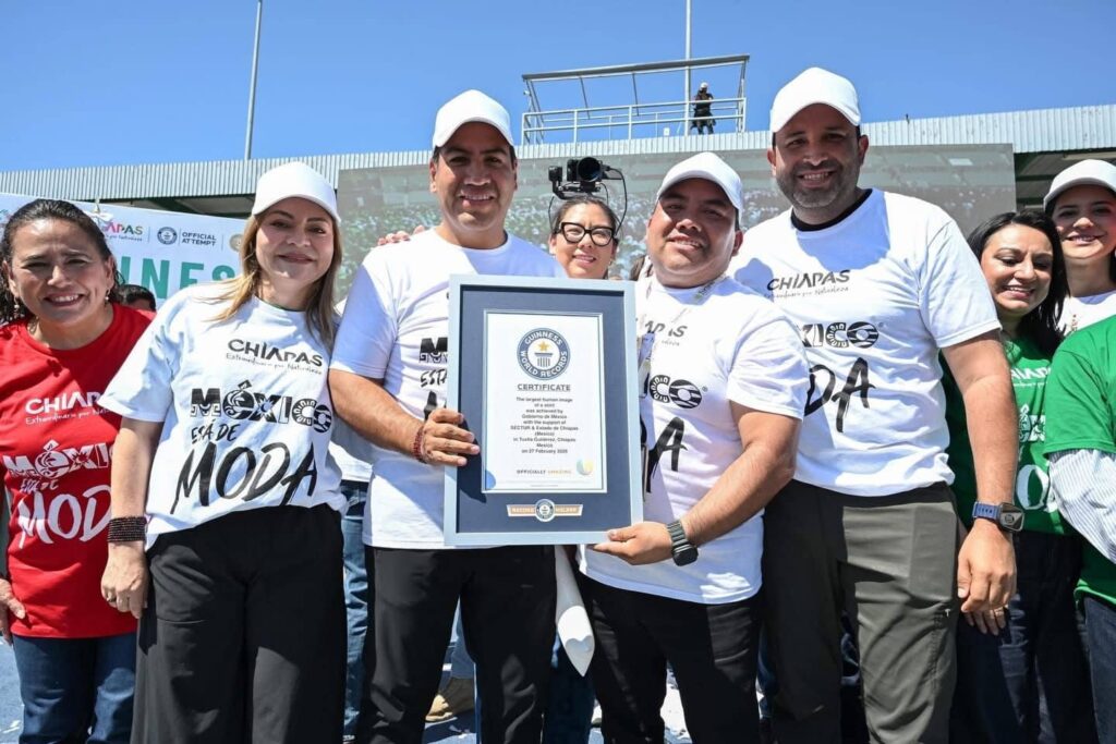 ERA CAMISETA FUTBOL MAS GRANDE RECORD GUINESS5 1