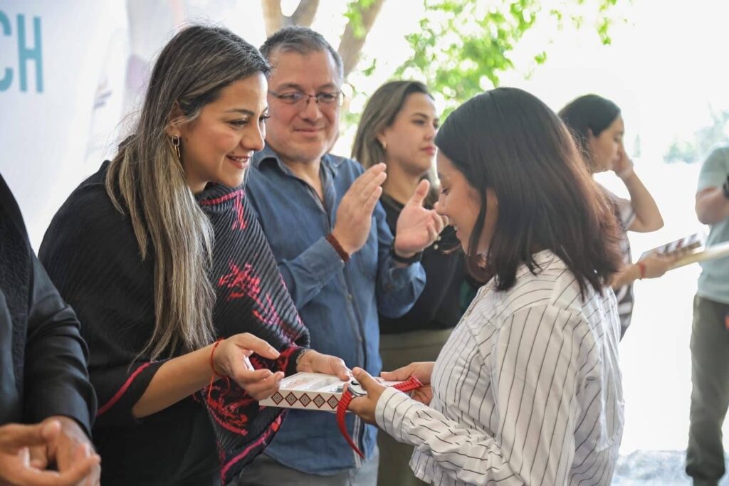 ERA SMARTWATCH UNACH 1