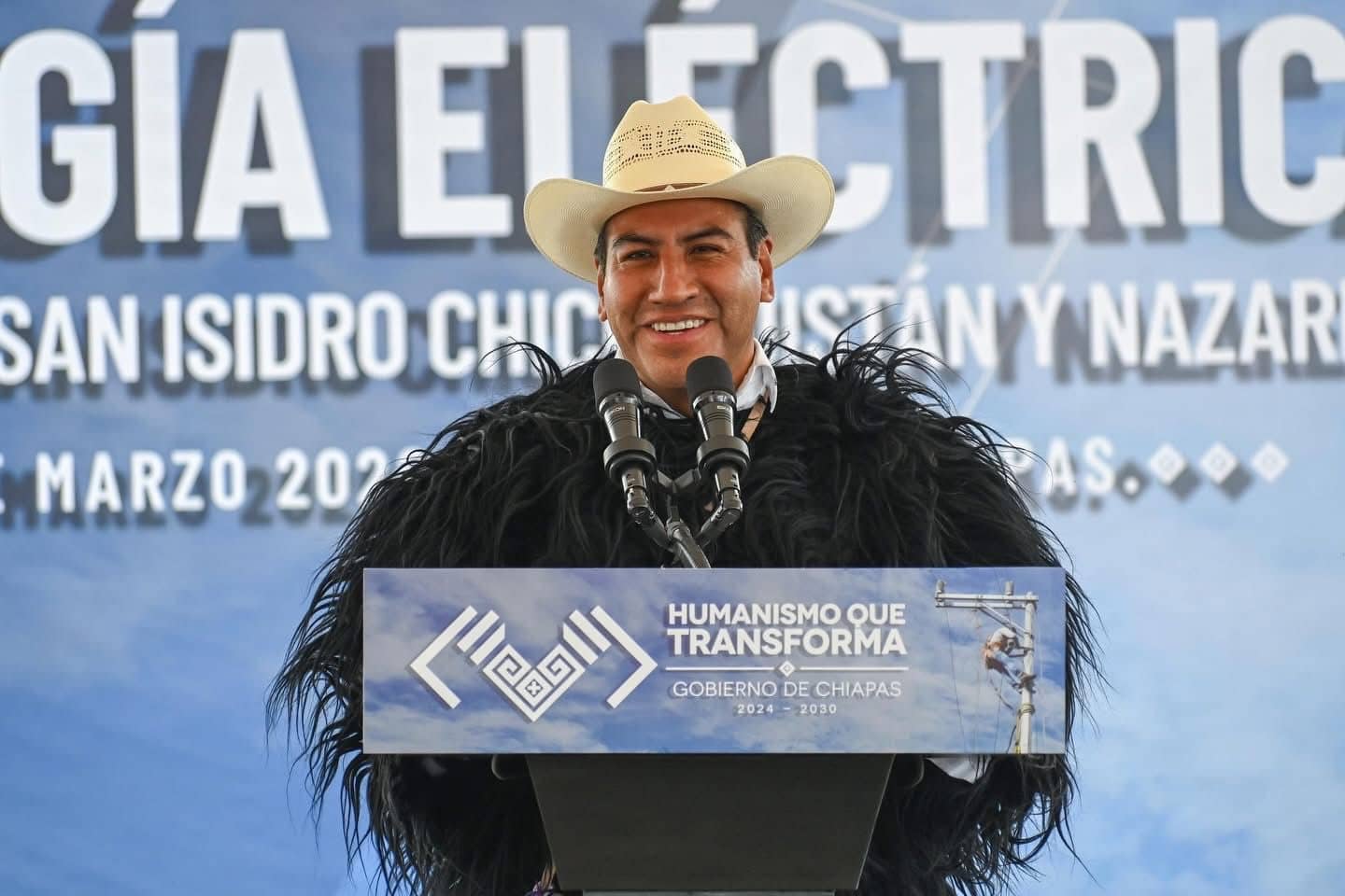 En Teopisca, Eduardo Ramírez impulsa obras de infraestructura eléctrica y educativa