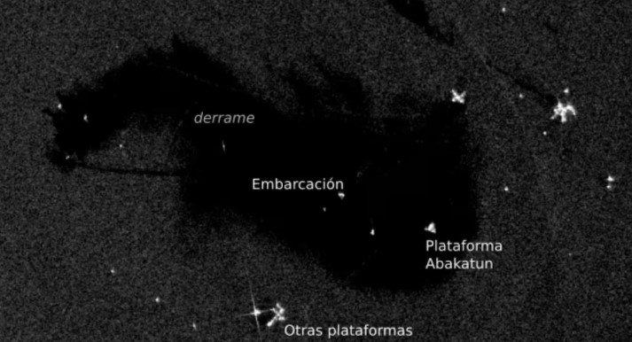 Sheinbaum arremete contra Greenpeace por difundir imagen de derrame en Veracruz en el Golfo de México: “Esa imagen es falsa”