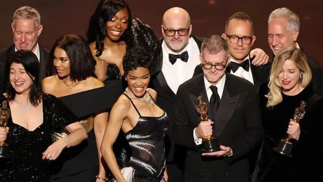 Los Oscar registran su menor audiencia desde 2022 con 17.9 millones de televidentes