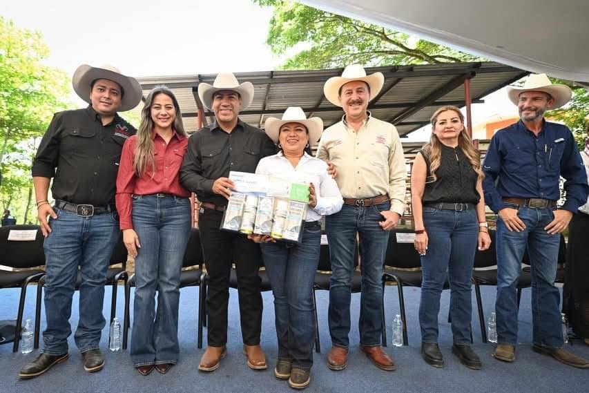 Eduardo Ramírez encabeza arranque de campaña preventiva contra el gusano barrenador en Chiapas