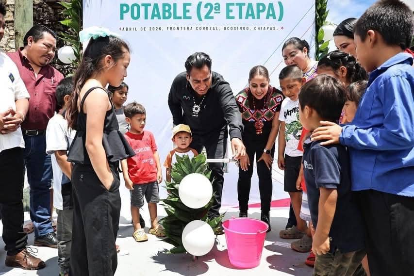 Eduardo Ramírez Aguilar inaugura sistema de agua potable en Frontera Corozal, Ocosingo