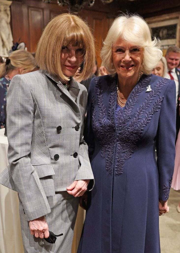 REINA CAMILA CON ANNA WINTOUR 1