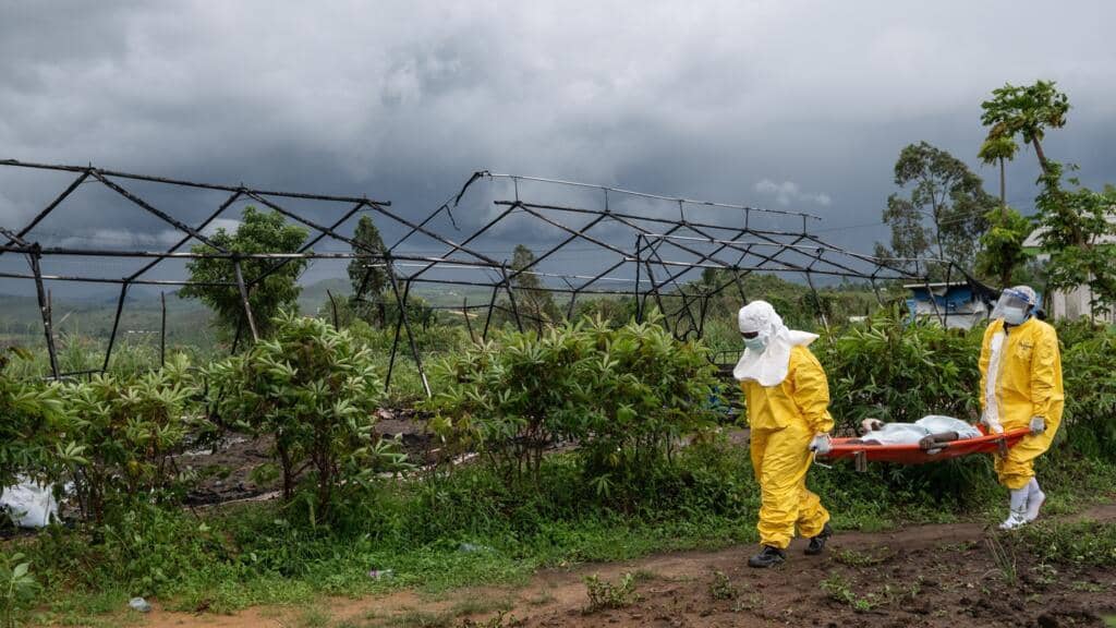 OMS eleva a "muy alto" el riesgo por brote de ébola en Congo