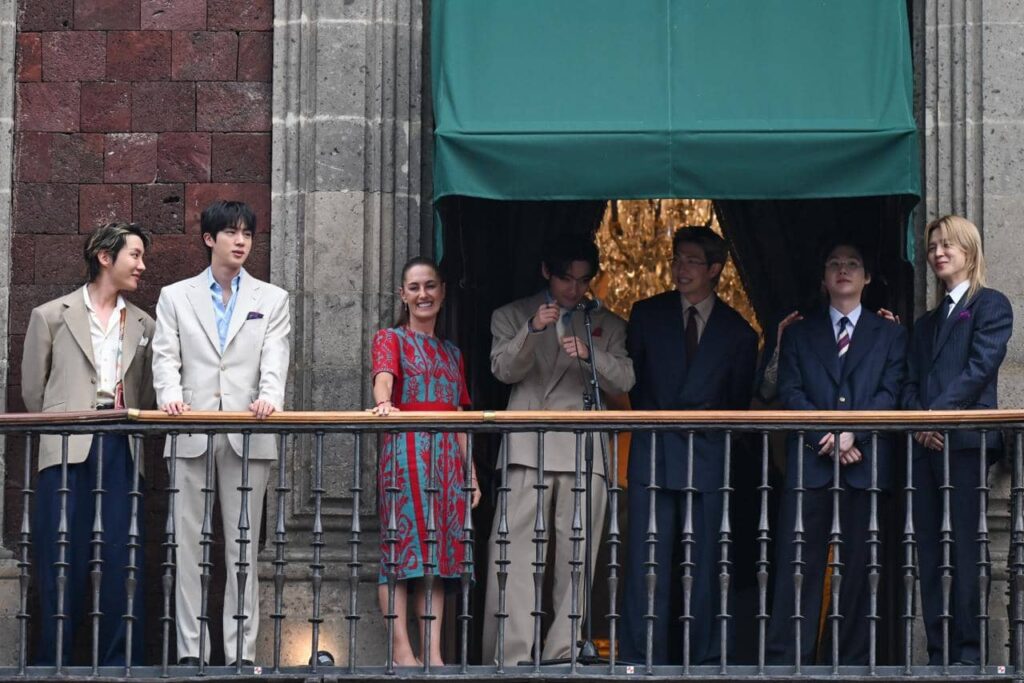 La musica y los valores unen a Mexico y Corea del Sur Presidenta Claudia Sheinbaum recibe a BTS en Palacio Nacional00004 1