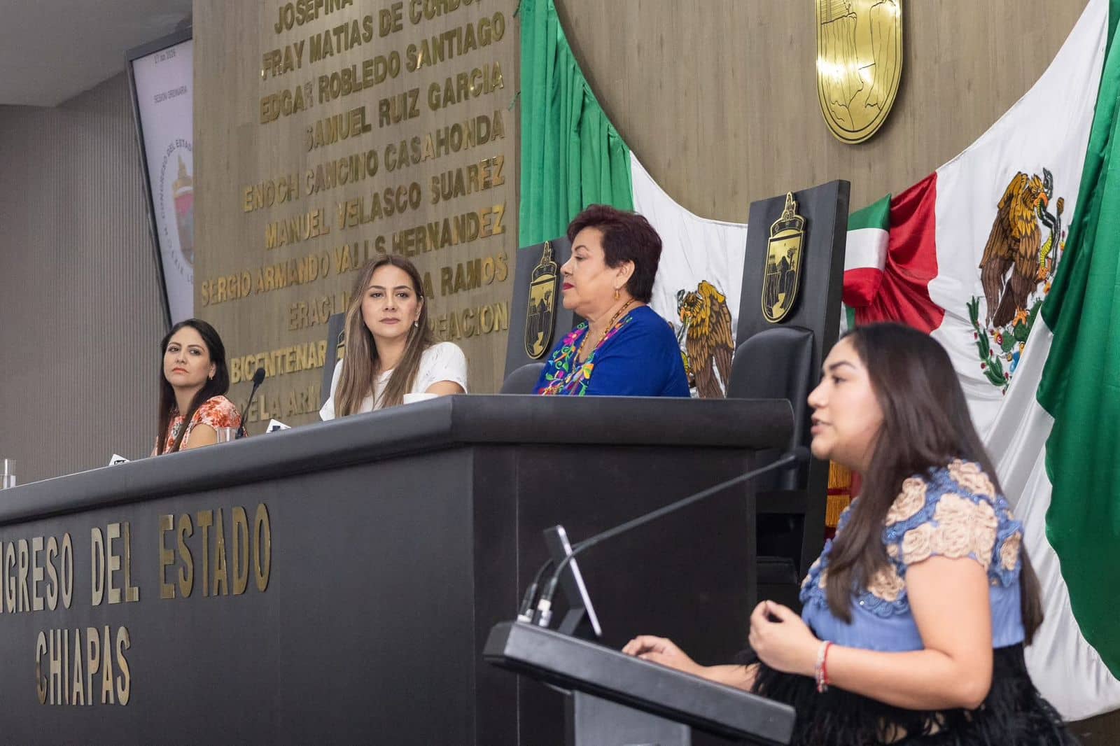 Aprueban reformas a Ley Constitucional en materia de respeto a derechos de la mujer indígena