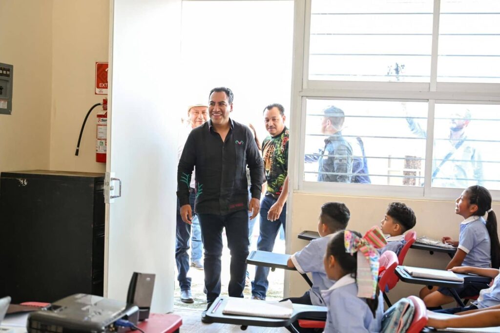 Eduardo Ramírez entrega apoyos al campo y pone en marcha obras prioritarias en la Frailesca 2 ERA REGION FRAILESCA1 1