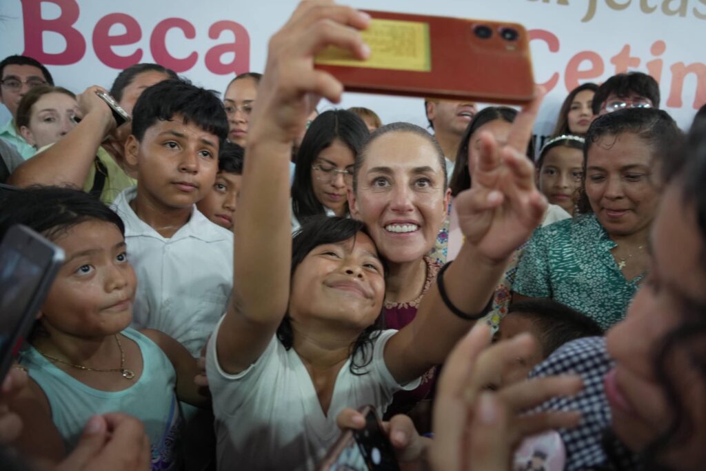 FOTOS BECA RITA CETINA TAPACHULA 16 1