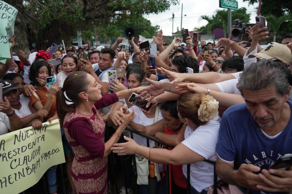 FOTOS BECA RITA CETINA TAPACHULA 25 1
