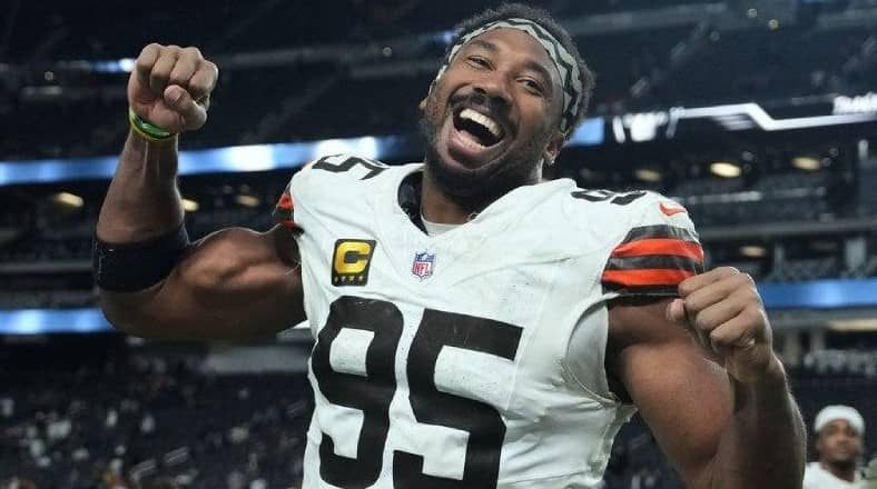 Los Angeles Rams fichan a Myles Garrett en canje rumbo a la nueva temporada en la NFL