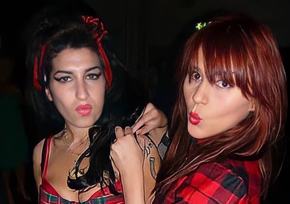 El padre de Amy Winehouse pierde demanda y deberá pagar una cifra millonaria por venta de objetos de la cantante