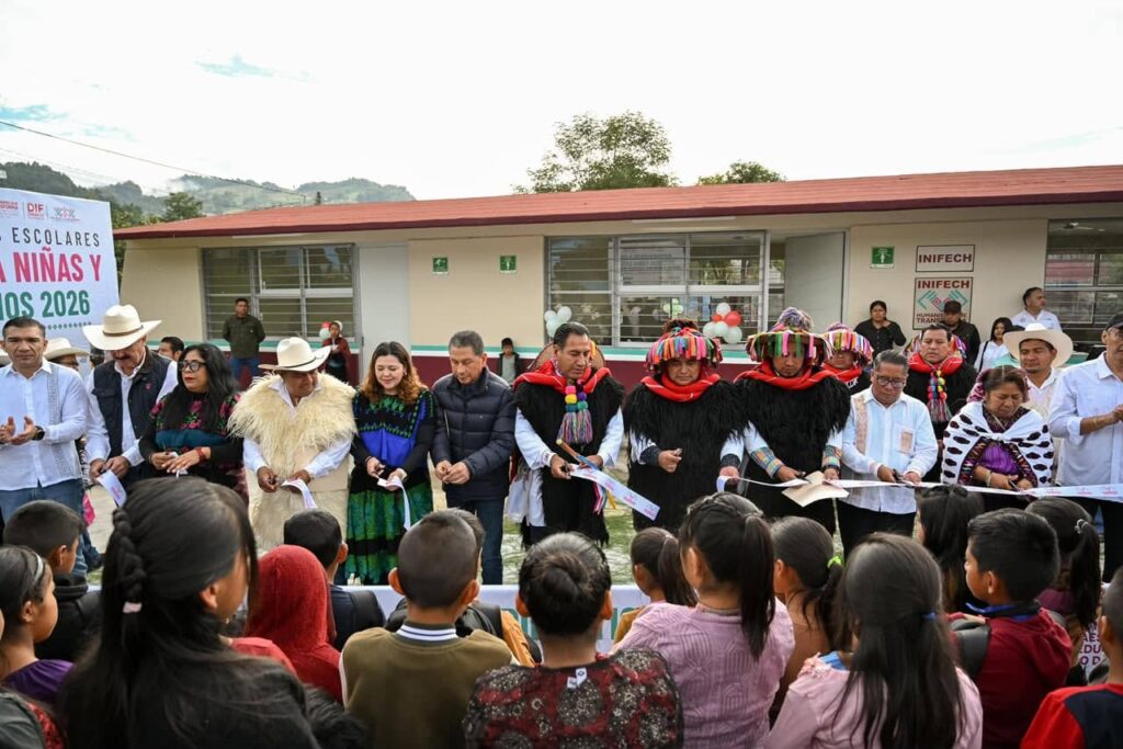 Eduardo Ramírez impulsa el bienestar de Chenalhó con estrategia de atención integral Del Olvido a la Prosperidad 3 ERA CHENALHO1 1
