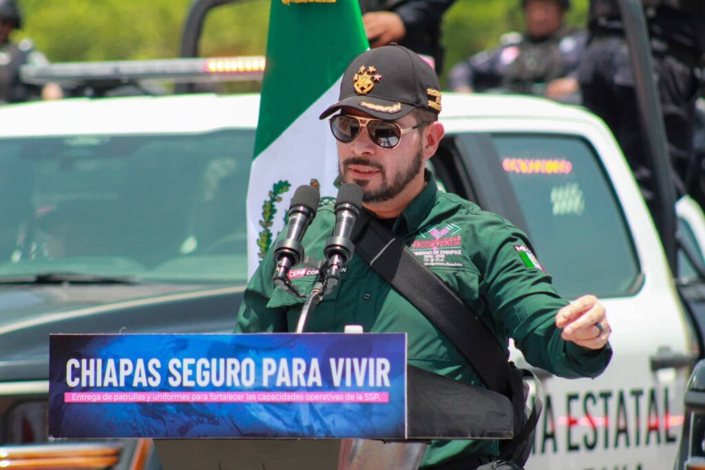 Con más patrullas y uniformes, Eduardo Ramírez fortalece a la Secretaría de Seguridad del Pueblo 3 ERA ENTREGA PATRULLAS3 1