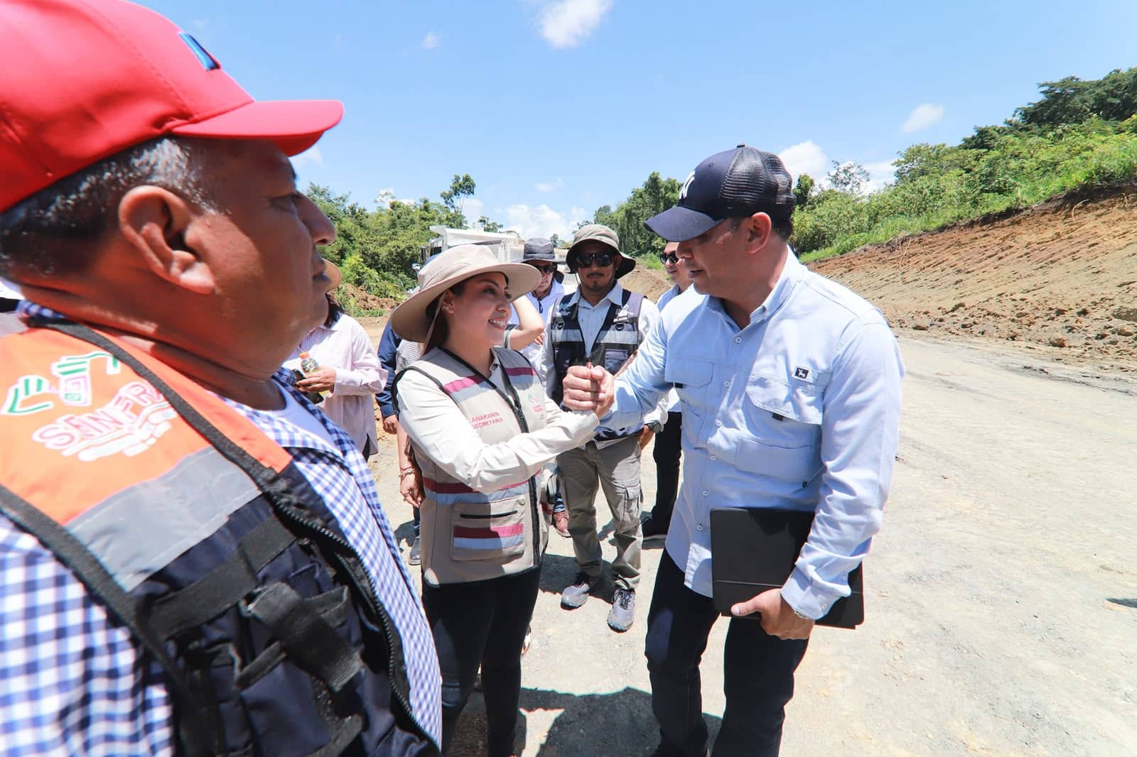 SICT y Seinfra suman esfuerzos para la consolidación de “La Ruta de las Culturas Mayas”