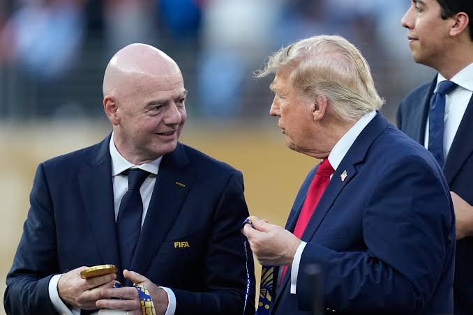 ¡Se le rebelan a Infantino! UEFA lanza dura advertencia por el plan de vender parte del Mundial