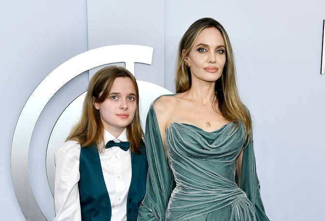 Otra hija de Brad Pitt renuncia formalmente al apellido de su padre
