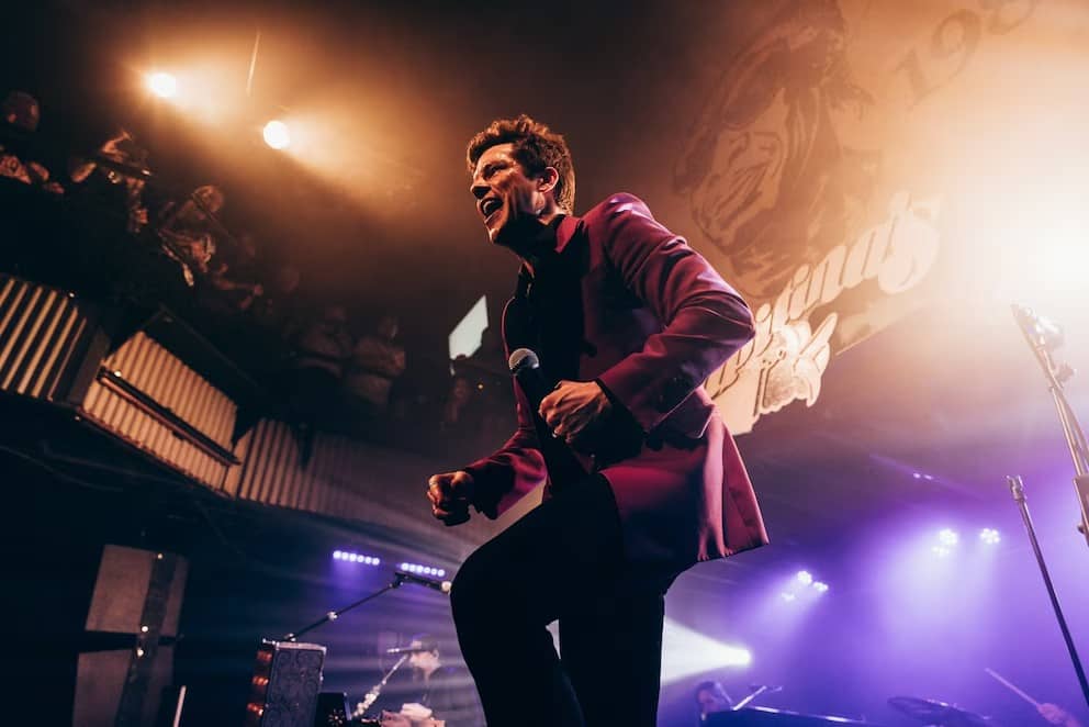 Brandon Flowers, vocalista de The Killers, revela sus planes de renunciar a la música: “Pienso cuánto tiempo más quiero hacer esto”