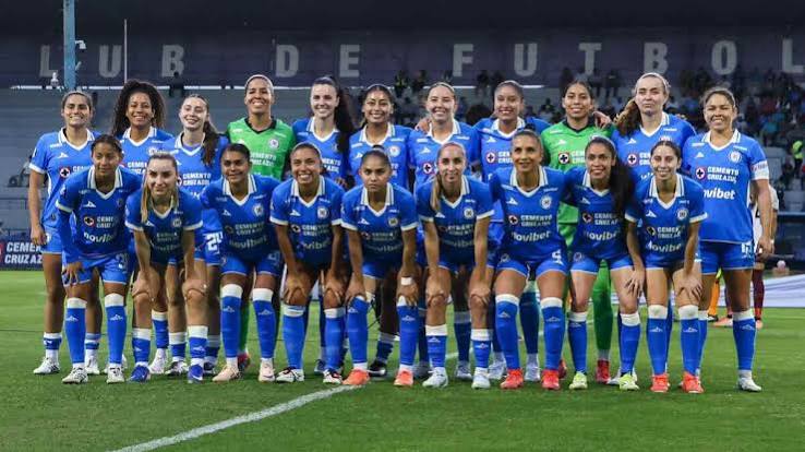 Cruz Azul contempla acciones legales contra ‘youtubers’ por insultos al equipo femenil