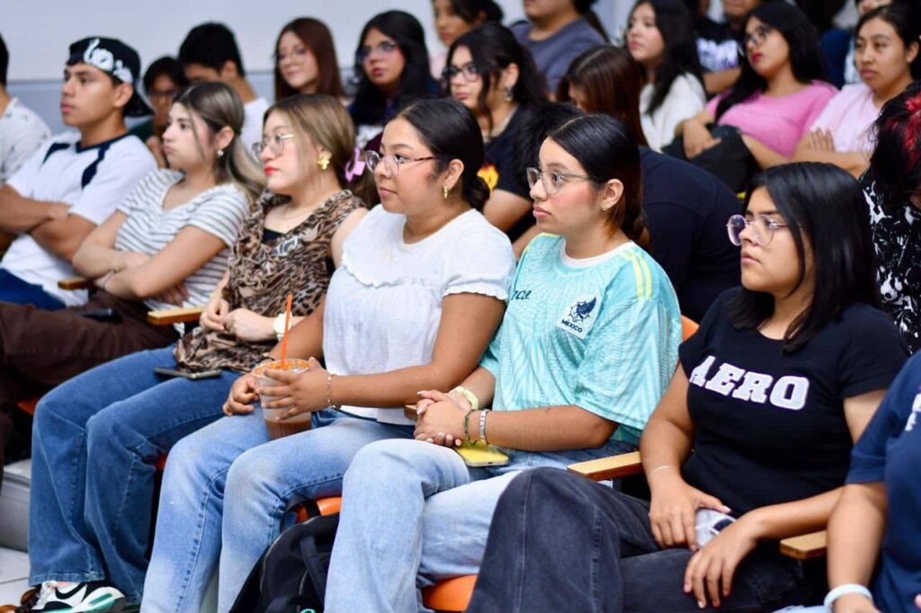 Promueve Secretaría Anticorrupción y Buen Gobierno participación de jóvenes en el XXI Concurso Nacional Transparencia en Corto 2026 1 FOTOS SAyBG00002 2