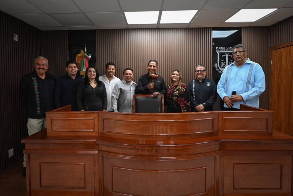 Eduardo Ramírez Aguilar y Juan Carlos Moreno Guillén fortalecen infraestructura para una justicia más cercana y humanista en Chiapas 4 ERA SALA SEPIA PODER JUDICIAL COMITAN2 1