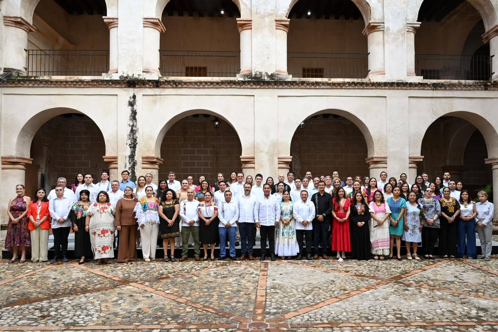 Eduardo Ramírez asiste al Cuarto Encuentro Regional de Institutos, Tribunales Electorales e INE