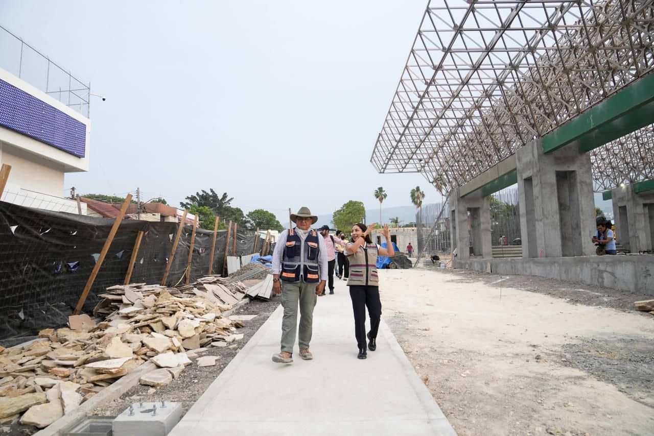 Anakaren Gómez Zuart supervisa avances de construcción del Parque Bonampak en Tuxtla Gutiérrez