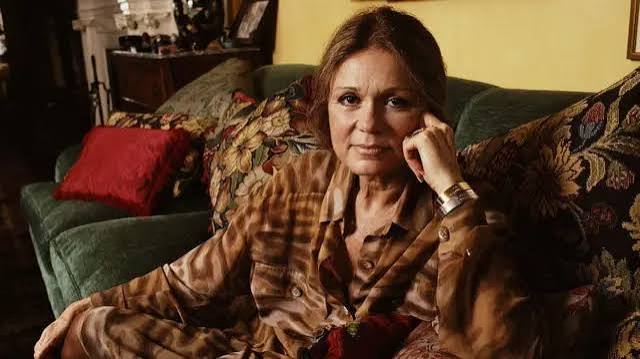 Muere Gloria Steinem, ícono del feminismo y periodista, a los 92 años